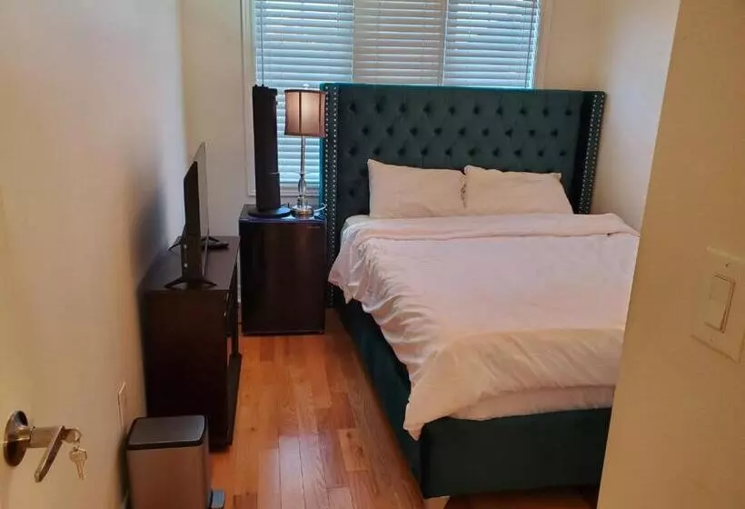 پانسیون Raesabu Guest House