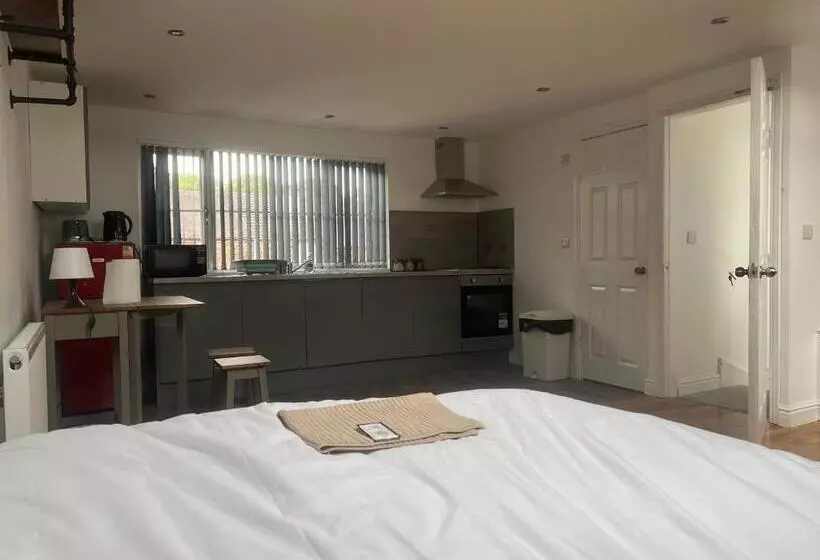 Majatalo Tarleton House