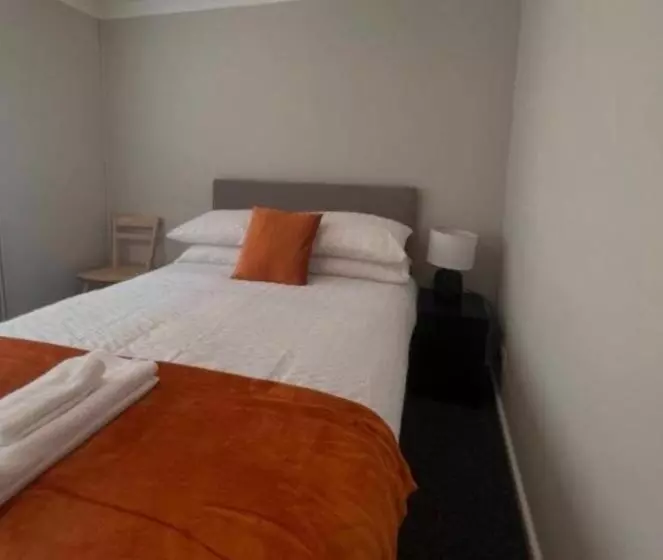 Majatalo The Coral Guest House 1 Fratton Park Portsmouth