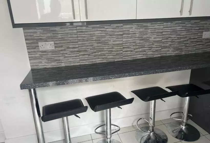 Majatalo The Coral Guest House 1 Fratton Park Portsmouth