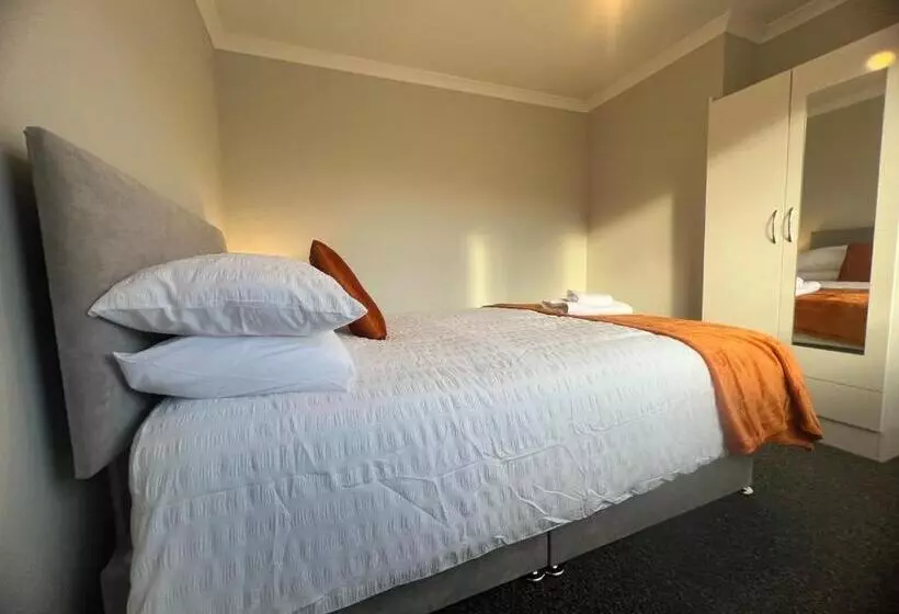 Majatalo The Coral Guest House 1 Fratton Park Portsmouth