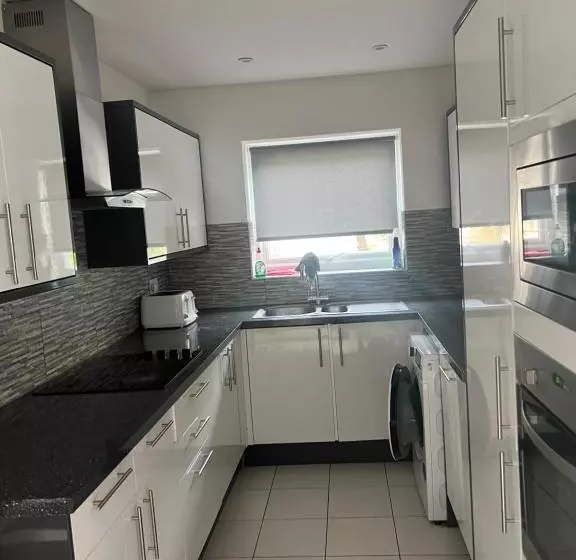 Majatalo The Coral Guest House 1 Fratton Park Portsmouth