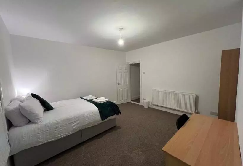 Majatalo The Coral Guest House 1 Fratton Park Portsmouth