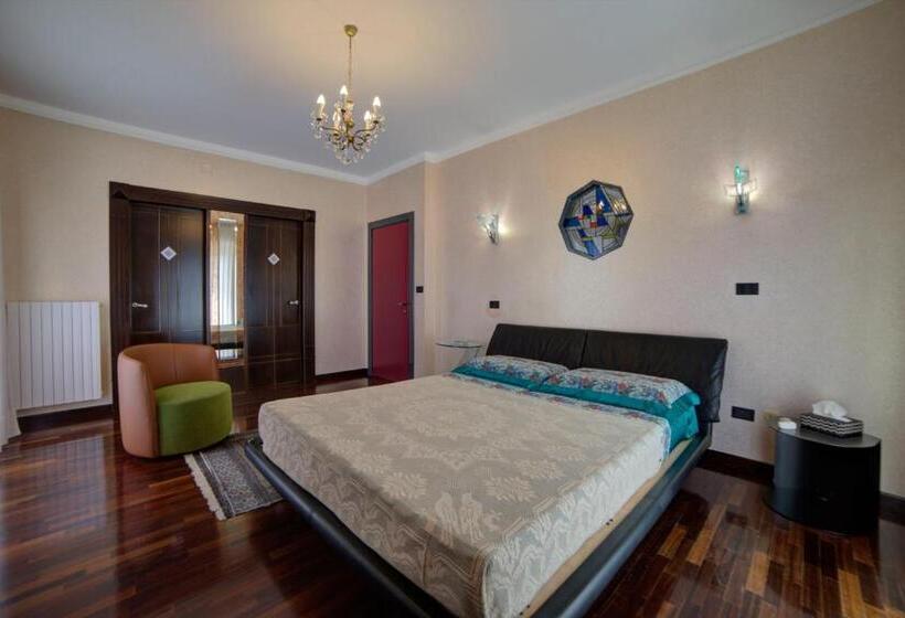 פנסיון Villa Alba