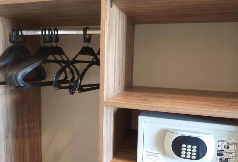 Quarto 501 Do Design Hotel Linhares