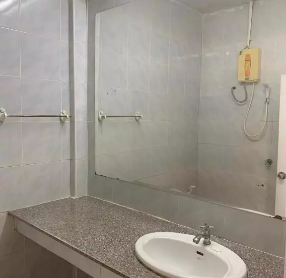 リゾートホテル รีสอร์ท สุพรรณ