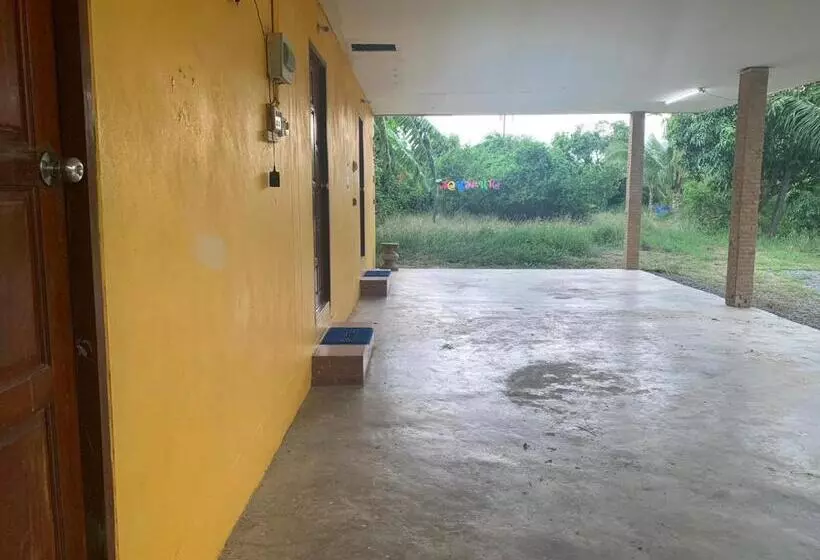 リゾートホテル รีสอร์ท สุพรรณ