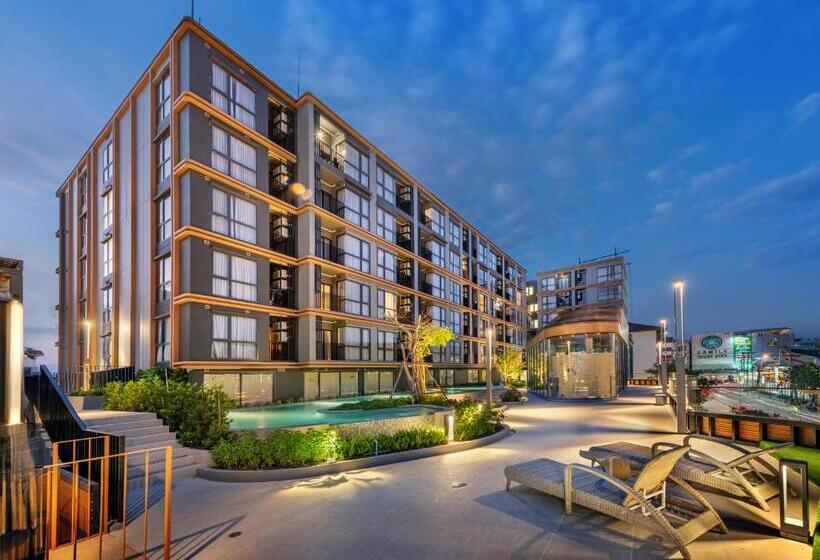 Salaya One Hotel & Service Apartment