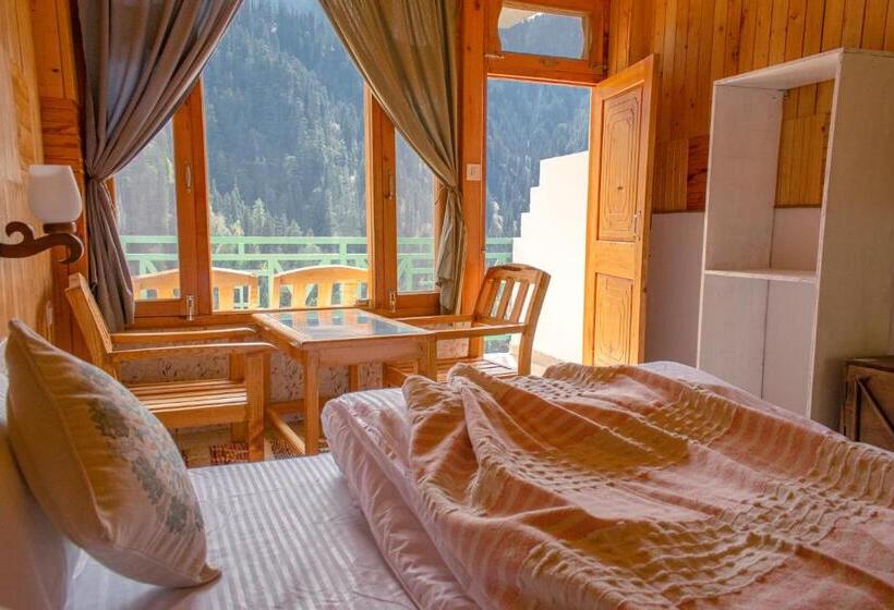 Albergue Firgun Chapter Jaan