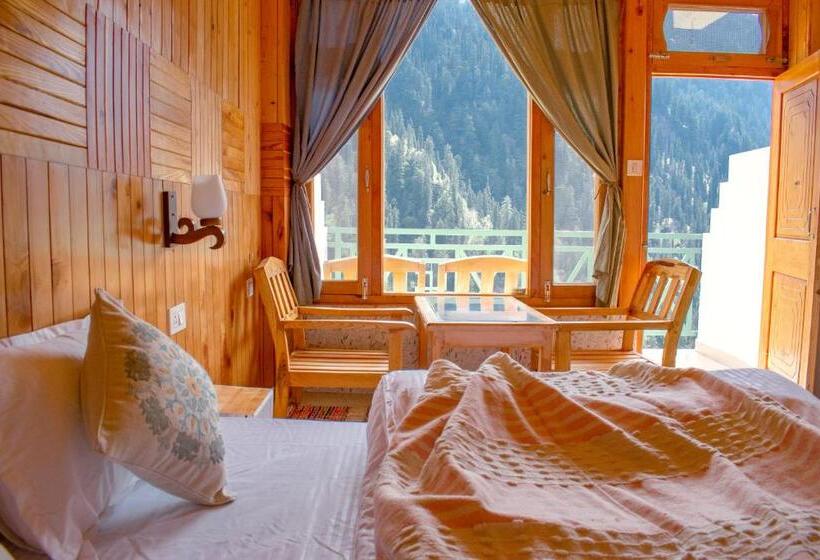 Albergue Firgun Chapter Jaan