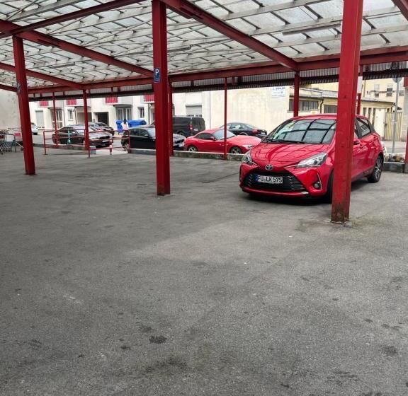 הוסטל Hipokratios 3 Zimmer Mit Gemeinschaft Wc