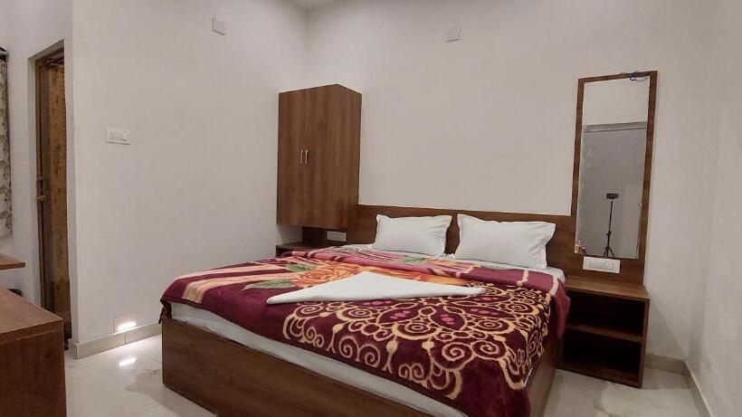 Bed and Breakfast Anya Paradise