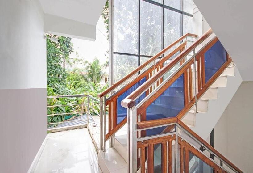 Collection O 81198 Maqintosh Hotel Thekkady