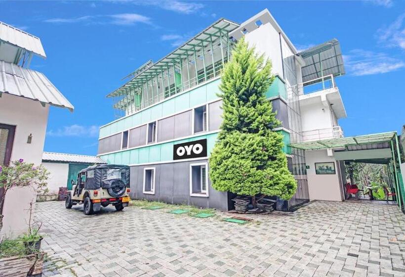 Collection O 81198 Maqintosh Hotel Thekkady