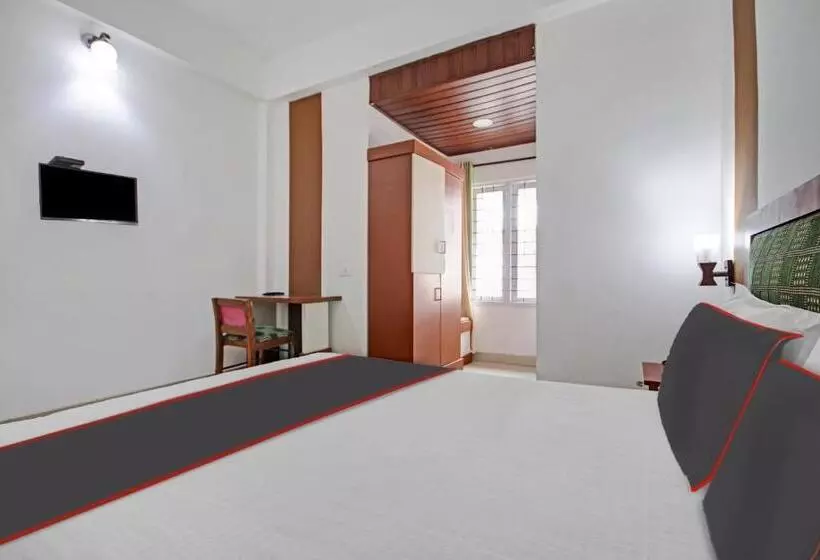 Collection O 81198 Maqintosh Hotel Thekkady