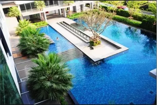Hotelli D Condo Rattanathibet ดีคอนโด รัตนาธิเบศร์