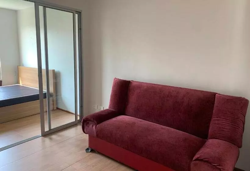 Hotelli D Condo Rattanathibet ดีคอนโด รัตนาธิเบศร์