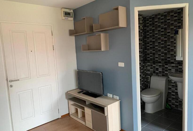 هتل D Condo Rattanathibet ดีคอนโด รัตนาธิเบศร์