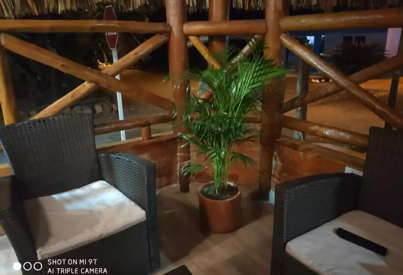 ホテル Lapu
