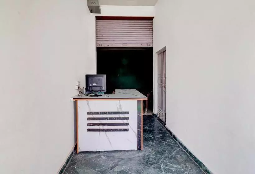 Hotelli Oyo 81438 Mannat Guest House