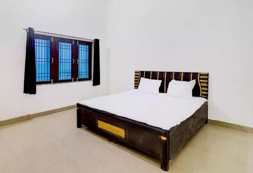 Hotelli Oyo 81438 Mannat Guest House