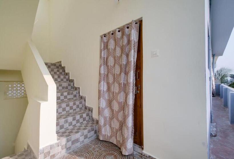 Hotel Oyo Flagship 81233 Ns Stay Inn