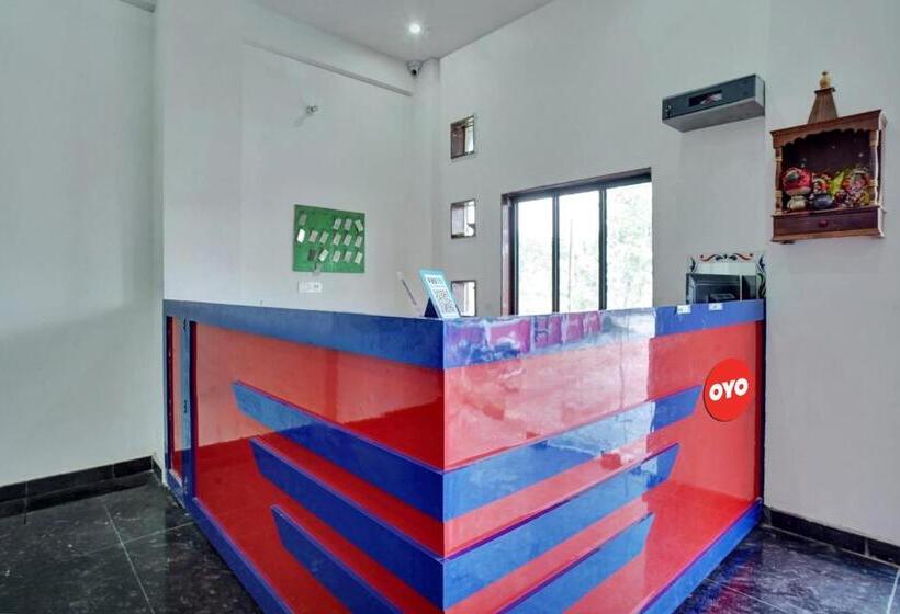 Отель Oyo Flagship 81277 Om Shanti Aavashiya