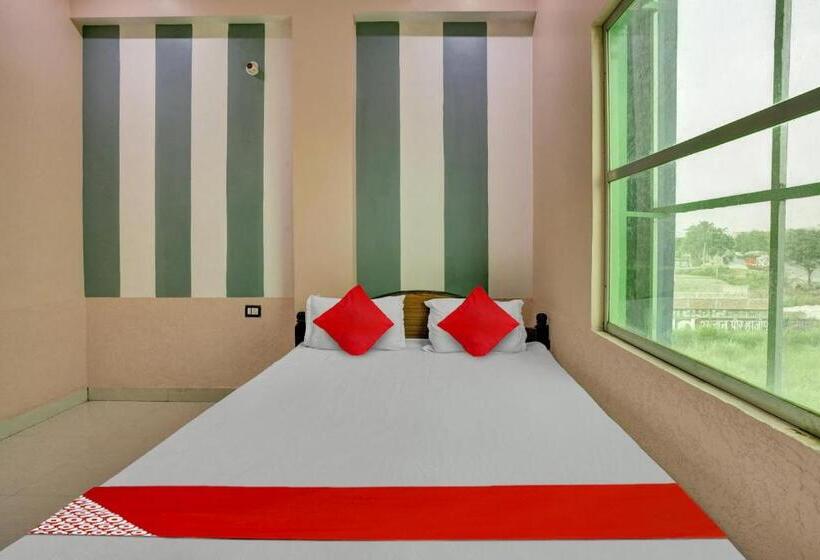 Отель Oyo Flagship 81277 Om Shanti Aavashiya