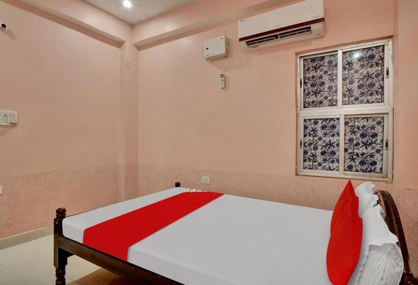 Отель Oyo Flagship 81277 Om Shanti Aavashiya