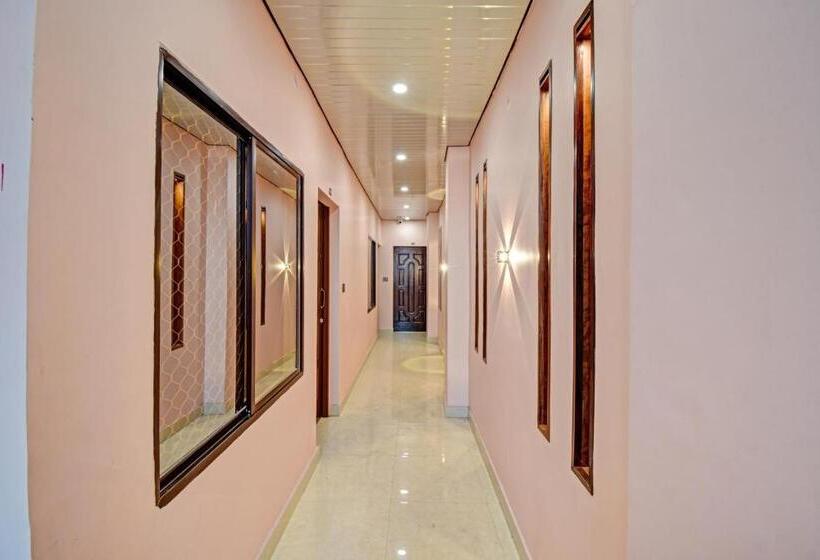 Hotel Oyo Flagship Ace Inn