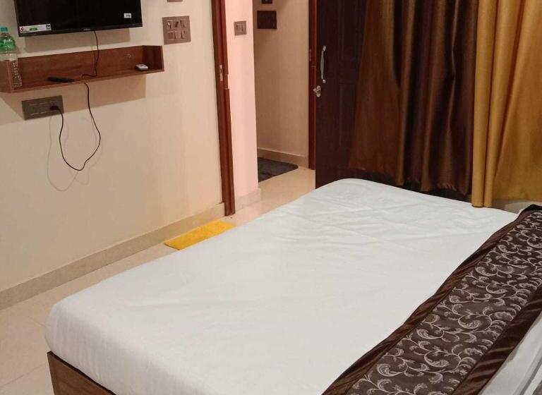 Hotel Oyo Flagship Ace Inn