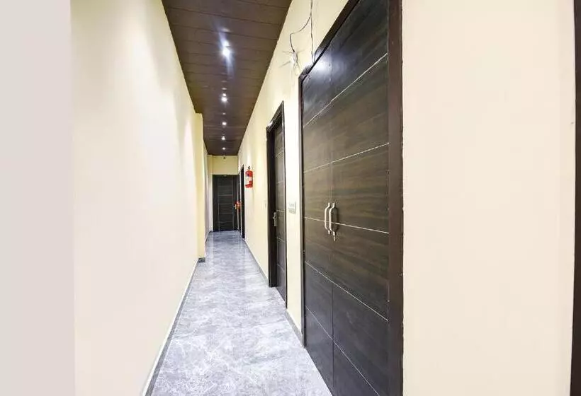 Fabhotel Shiva Residency
