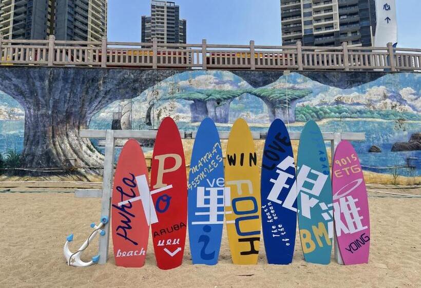 Отель Poltton Century