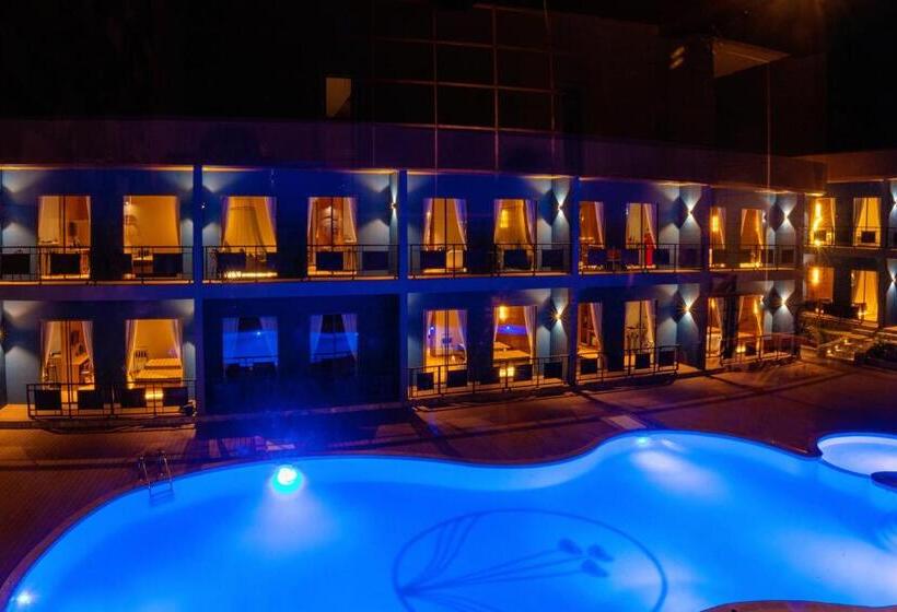 هتل The Waiting Lodge