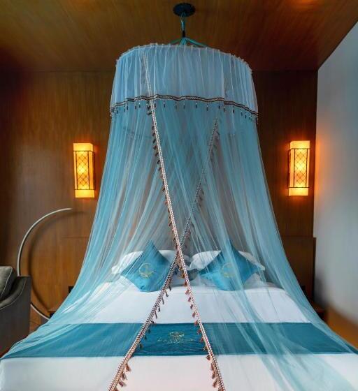 هتل The Waiting Lodge