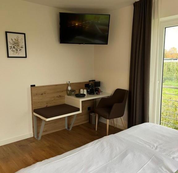 ホテル Vorgebirgsblick Restaurant Biergarten Gästehaus