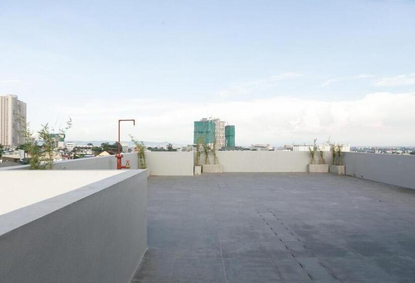 Homebase Kapitolyo   Minimalist Serviced Apartments