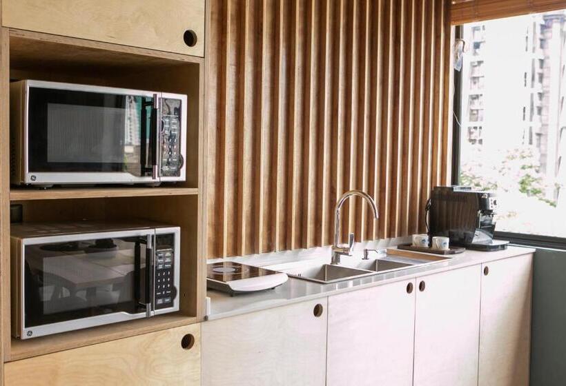 Homebase Kapitolyo   Minimalist Serviced Apartments