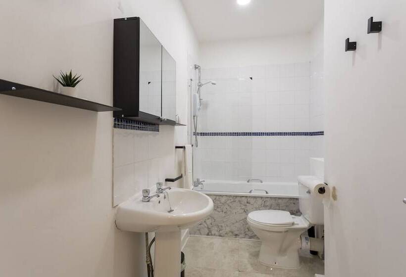 Oxford Row Apartments, Leeds City Centre