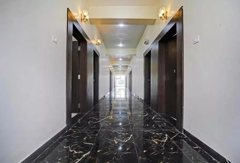 Oyo Flagship Hotel Sanskar Palace