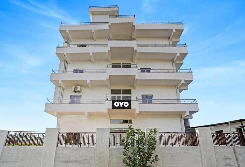 Oyo Flagship Hotel Sanskar Palace