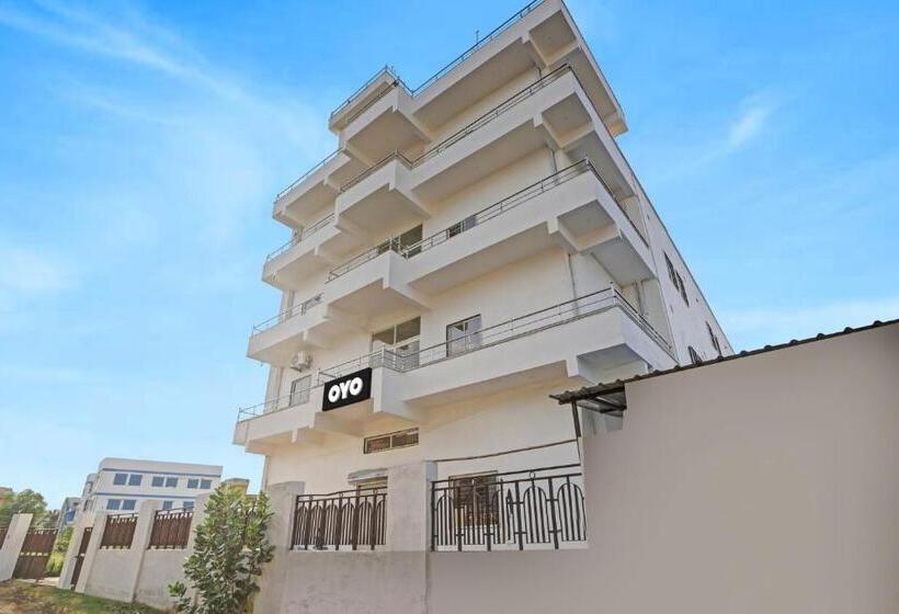 Oyo Flagship Hotel Sanskar Palace