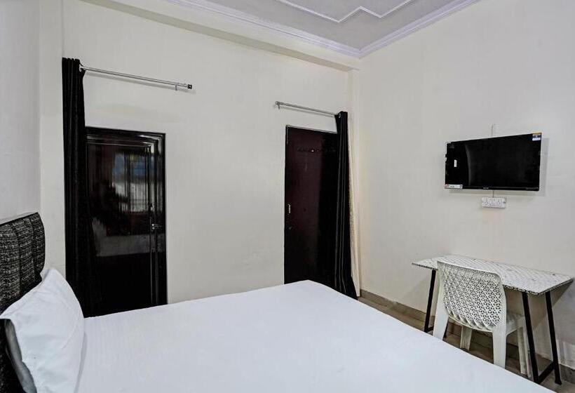 Oyo Hotel Green Valley