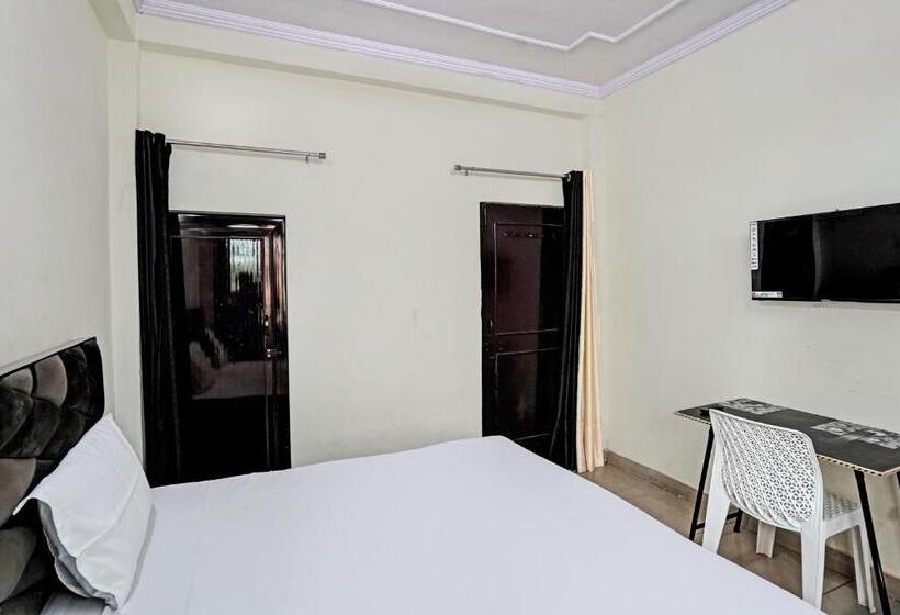 Oyo Hotel Green Valley