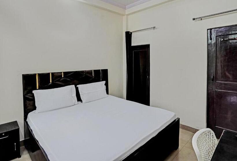 Oyo Hotel Green Valley