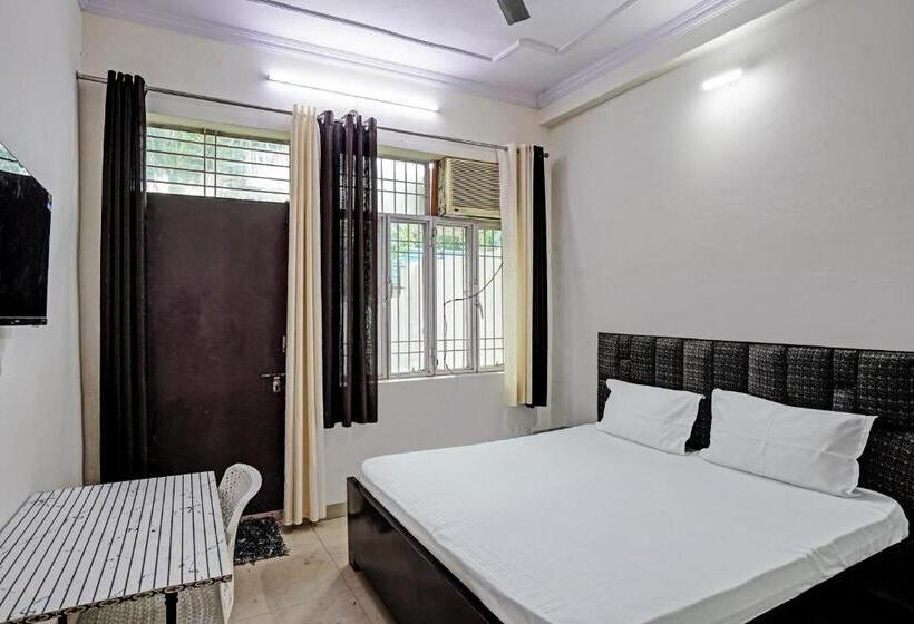 Oyo Hotel Green Valley