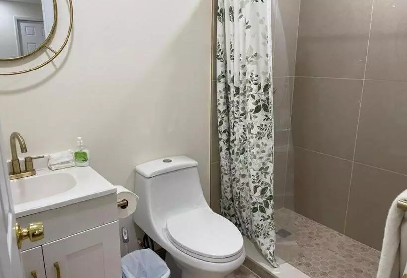 ペンション Efficiency In A Guest House Close To Wellington