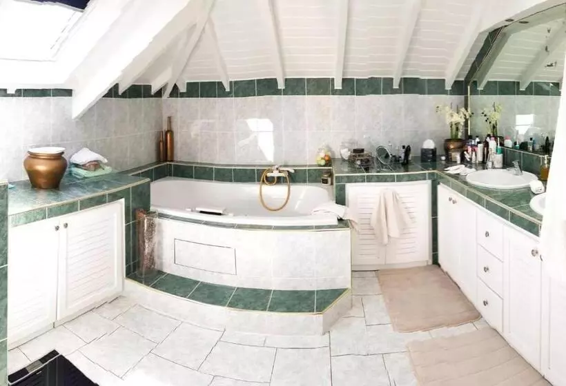 پانسیون Residence Villa Sea Pearl