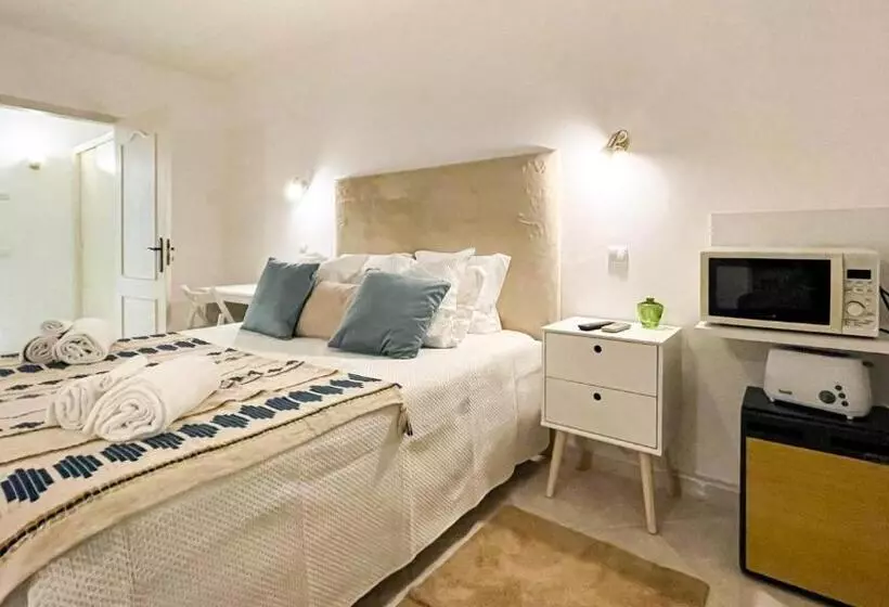 ペンション Sofeelings Quarto Praia Piso 1, Baixa De Albufeira