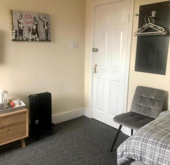 Пансион The Old Station House